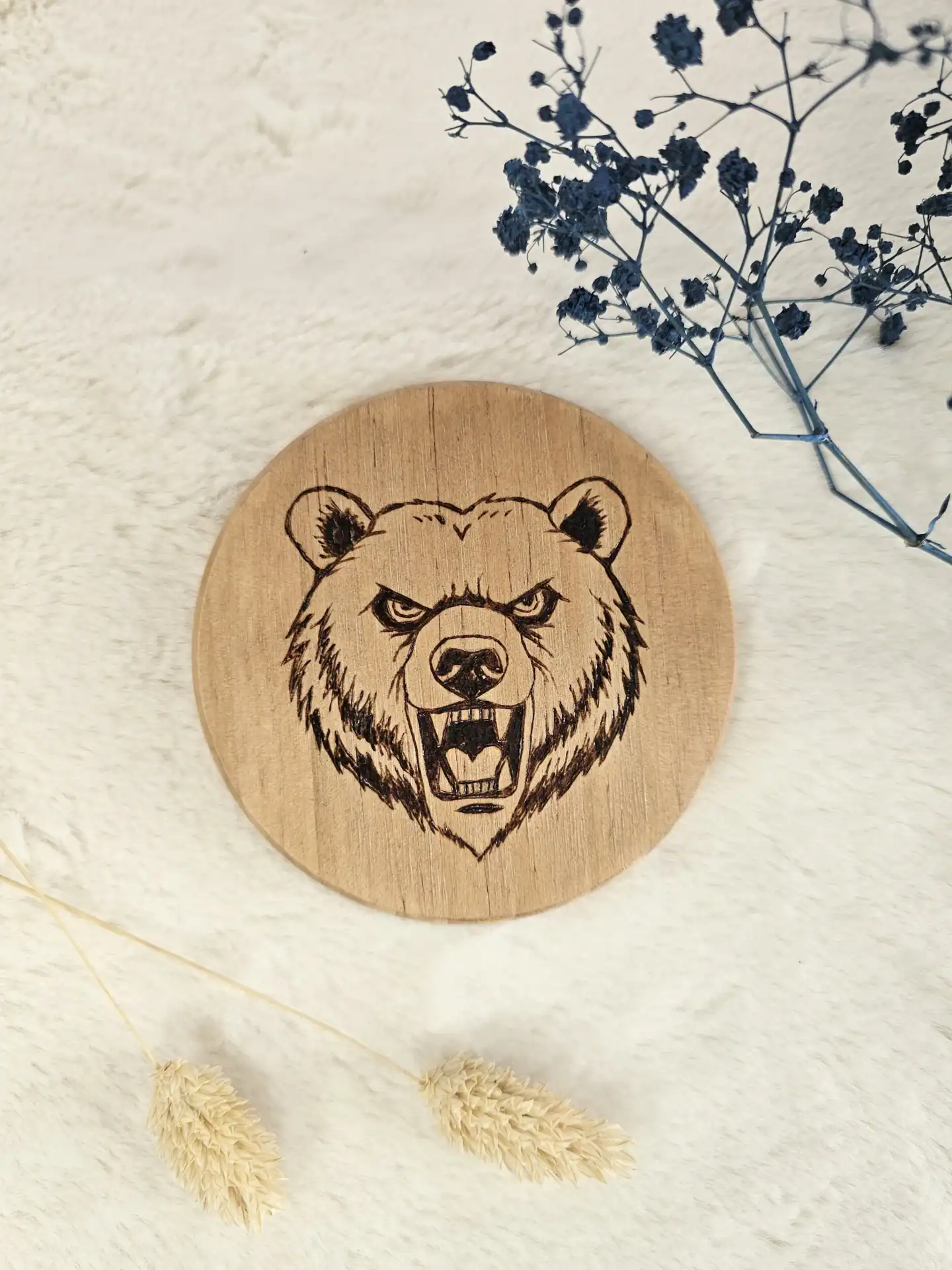 dessous-de-verre-artisanal-pyrogravure-bois-tete-ours-3